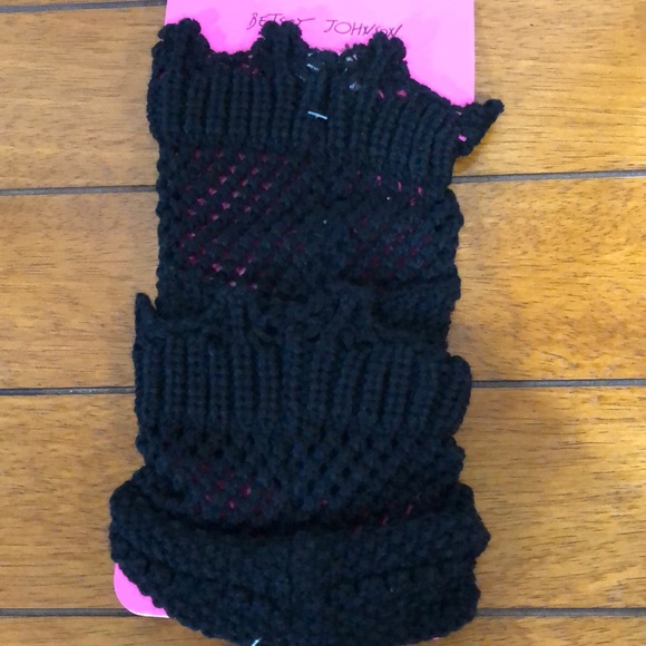 Betsy Johnson Boot Toppers - Picture 4 of 4